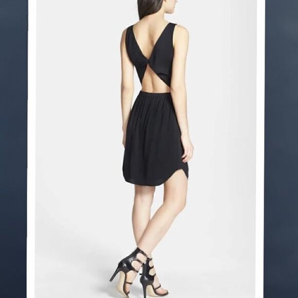 Chelsea28 Twist Back Little Black Dress size M - Picture 5 of 13